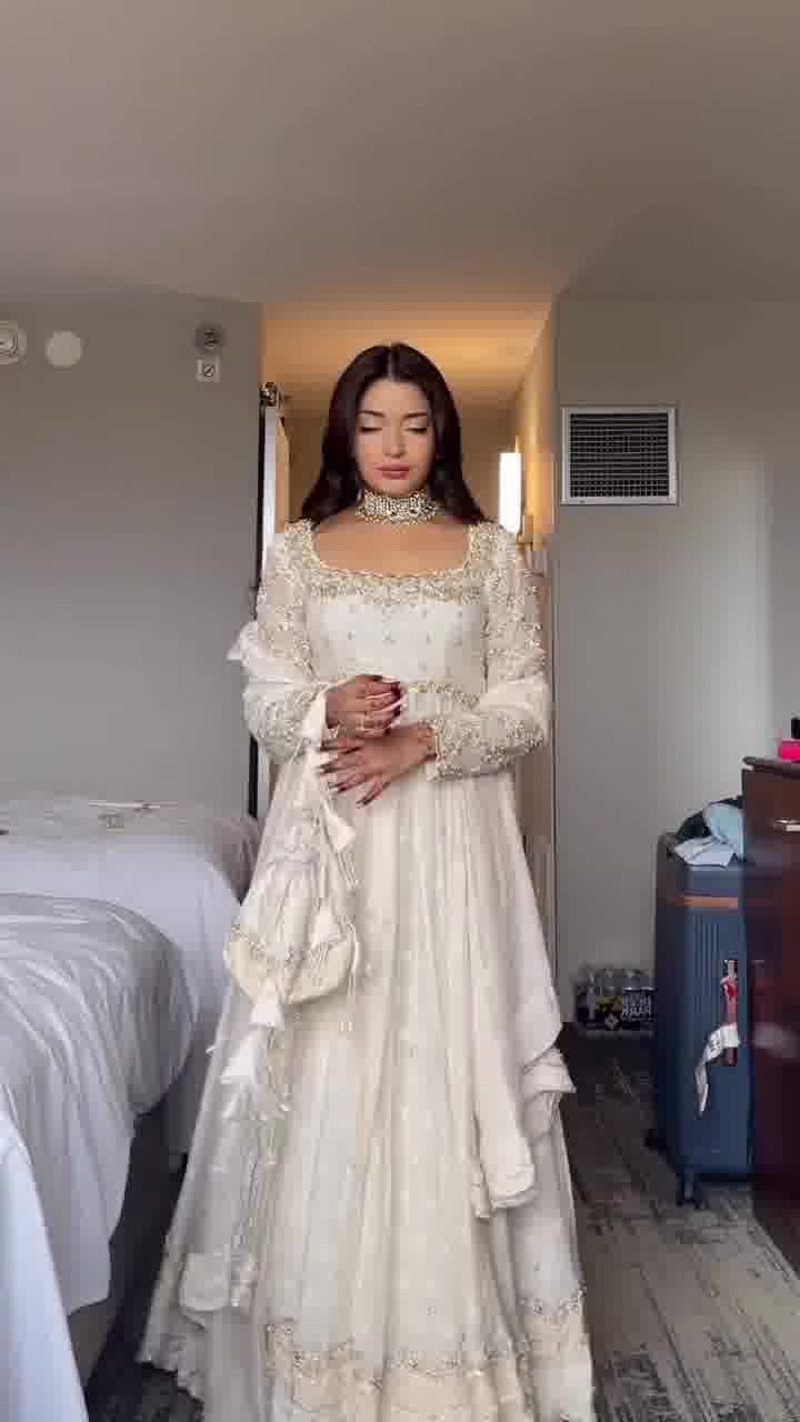 Vintage Aura Floral Anarkali Ensemble