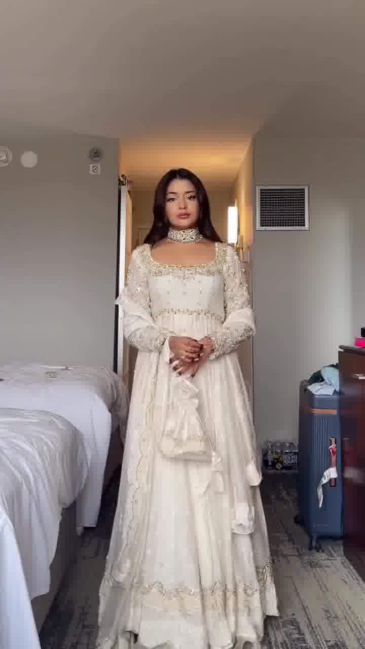 Vintage Aura Floral Anarkali Ensemble
