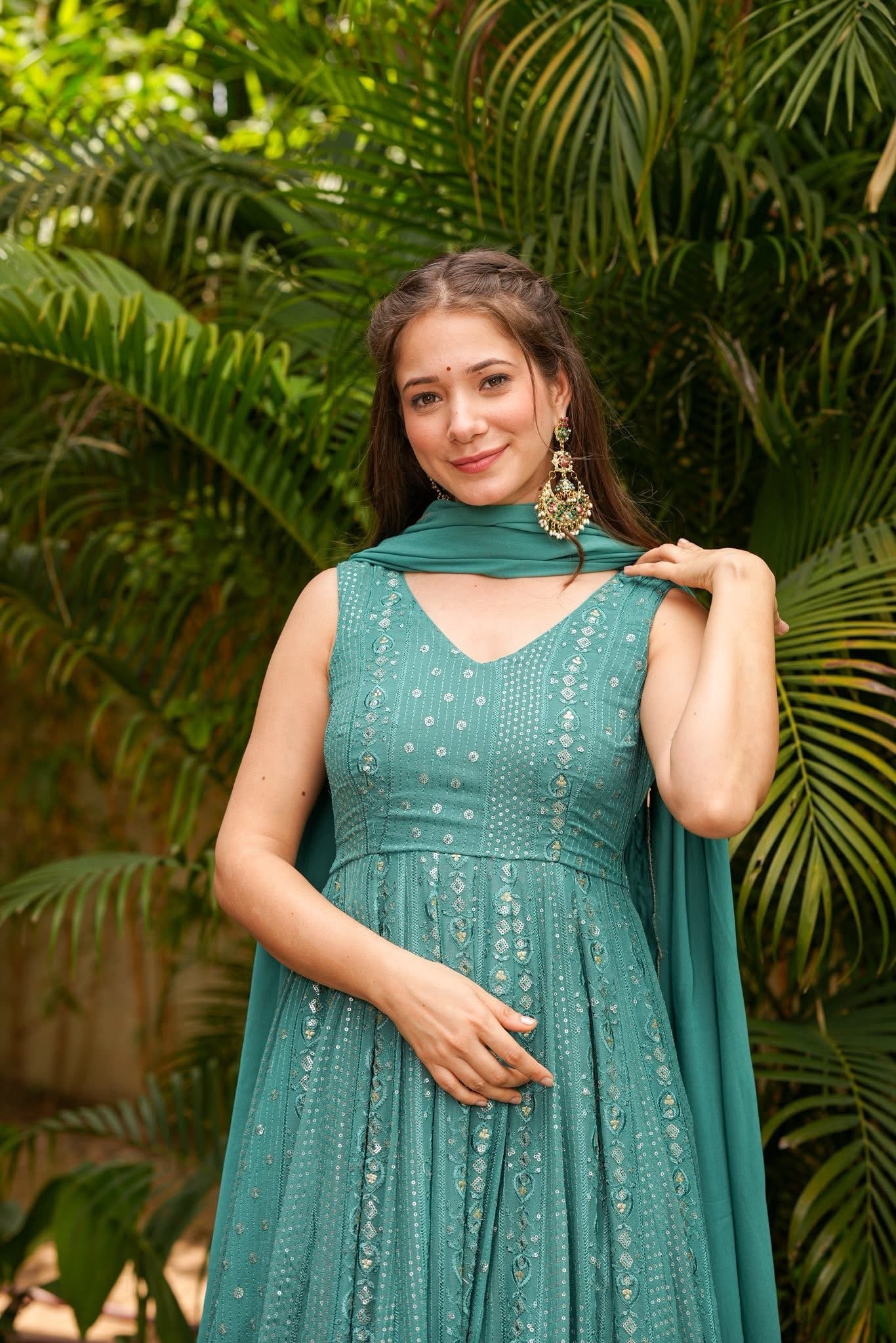 Meeraya Glimmer Maxi Set