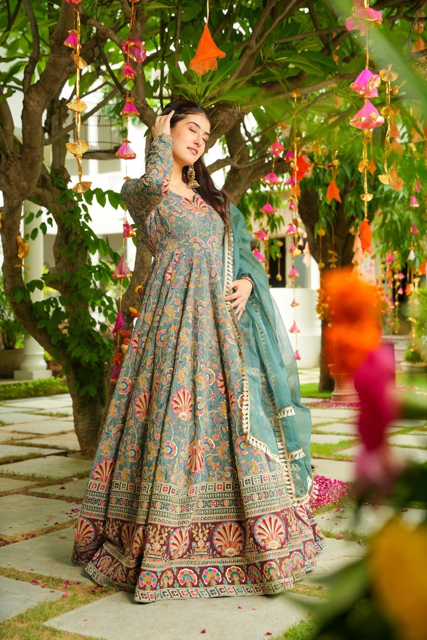 Calista Embroidered Heavy Maxi Set