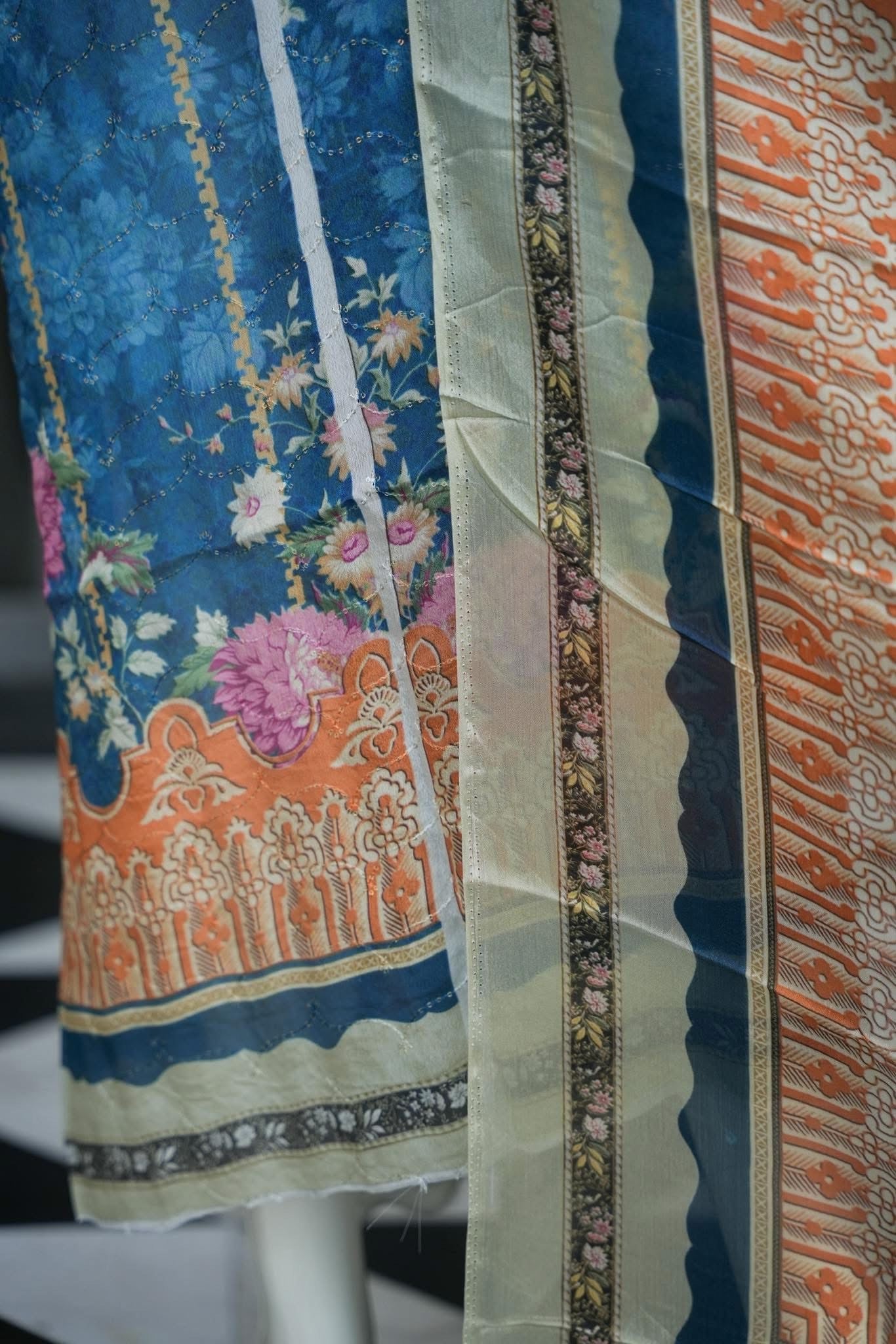 Kavisha Unstitched Suit Set