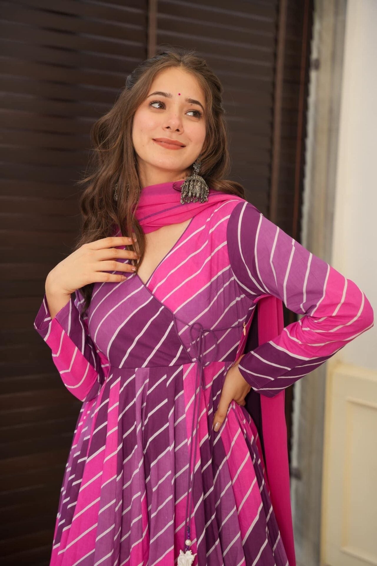 Gayatri leheriya suit set