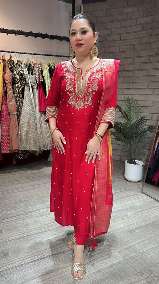 Bindi Katdana work suit