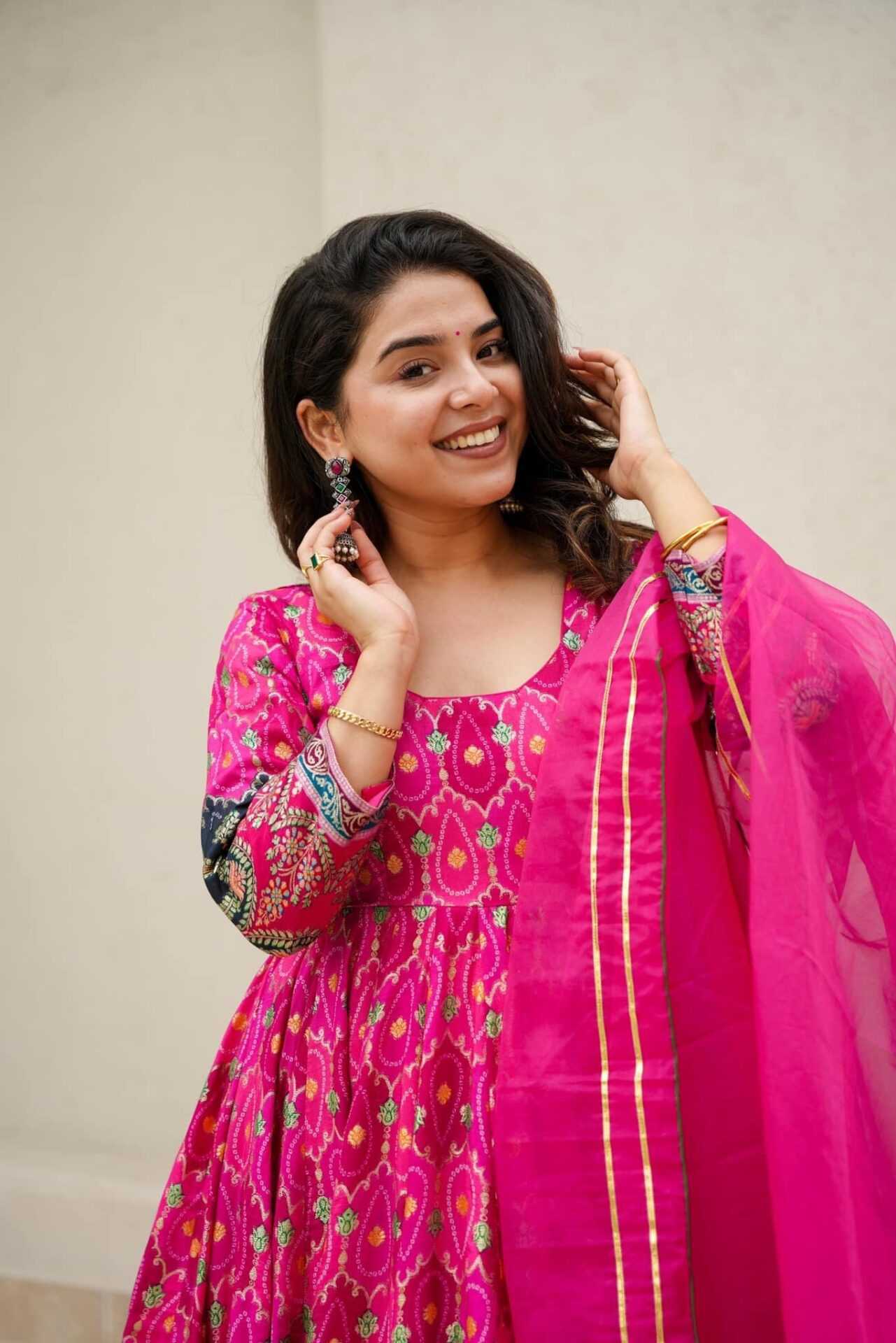 Aanika pink silk suit set