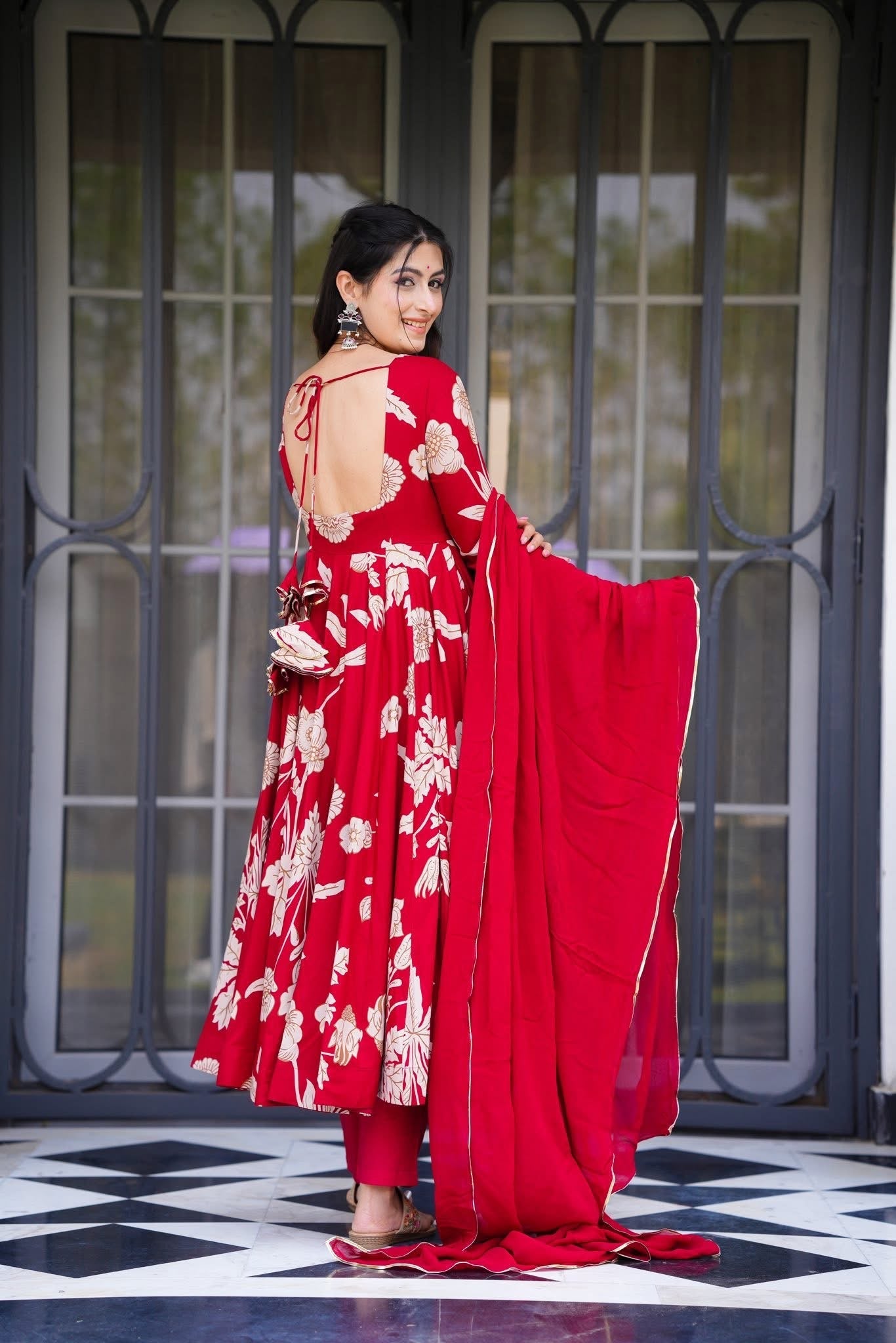 Flame Lily Red Suit Set