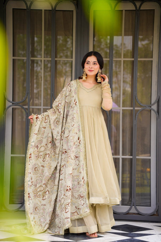 Sonakshi Grace Suit Set