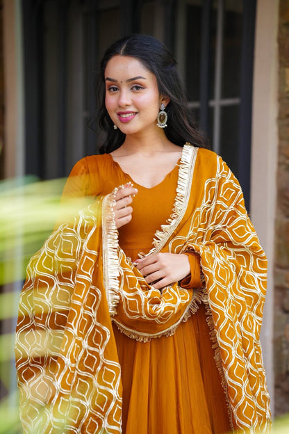 Taahira Grace Suit Set