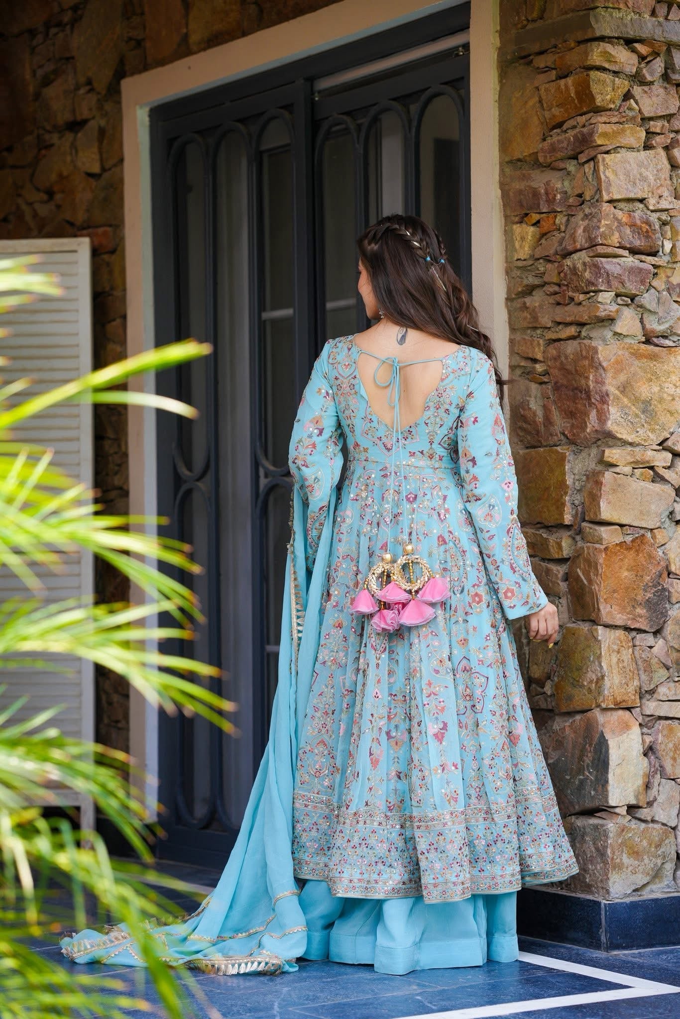 Kaynaat Heavy Suit Set