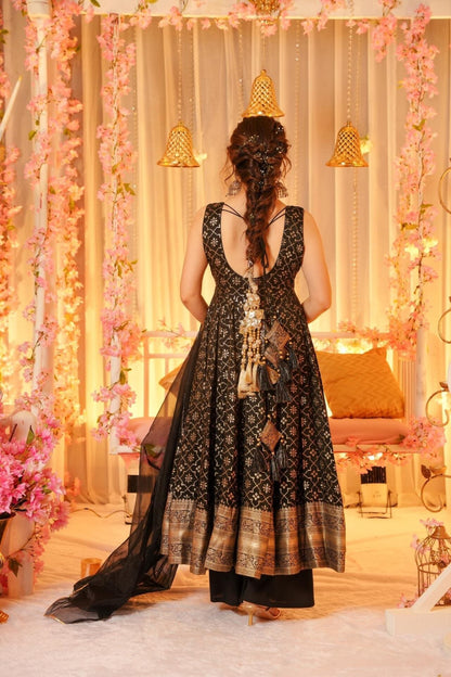 Silken Nightfall black suit set