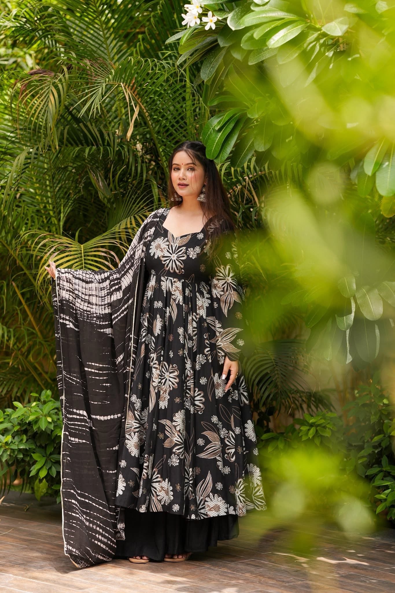 Mehrunissa Black Cotton Suit Set