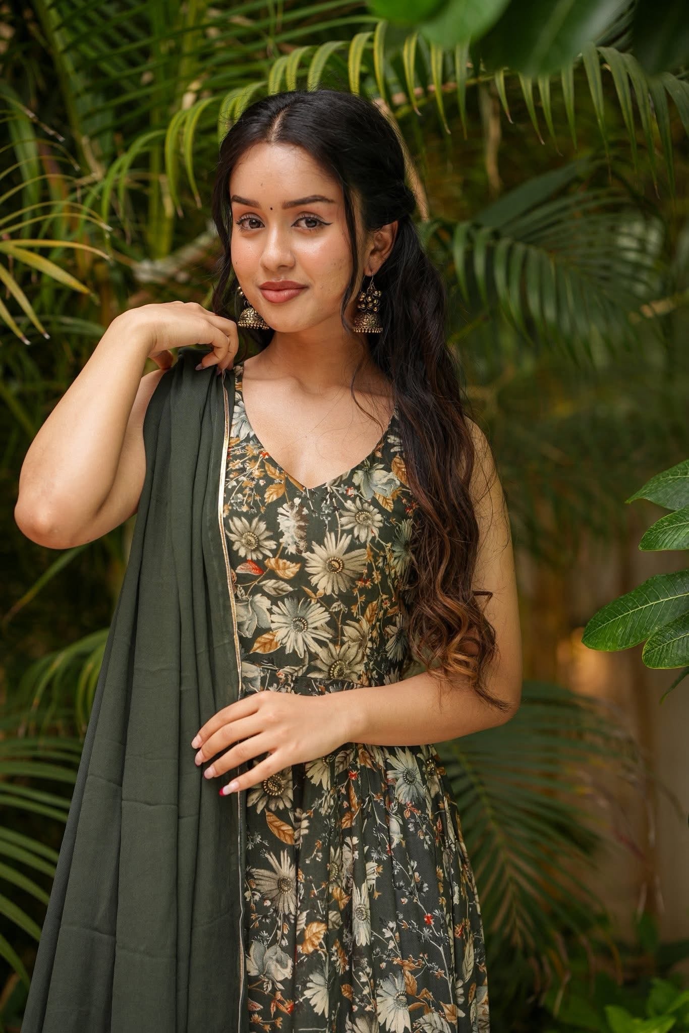 Aaranya Rayon Suit Set