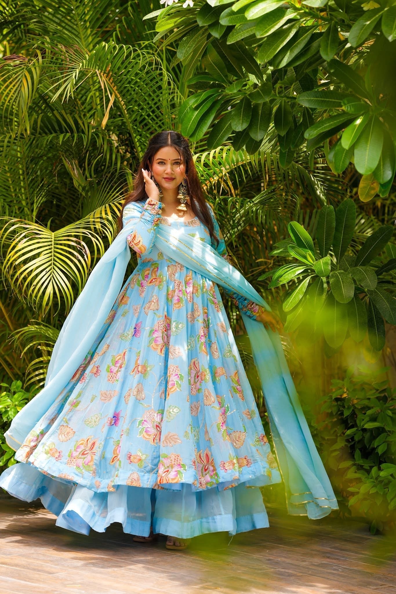 Neelaya Organza Suit Set