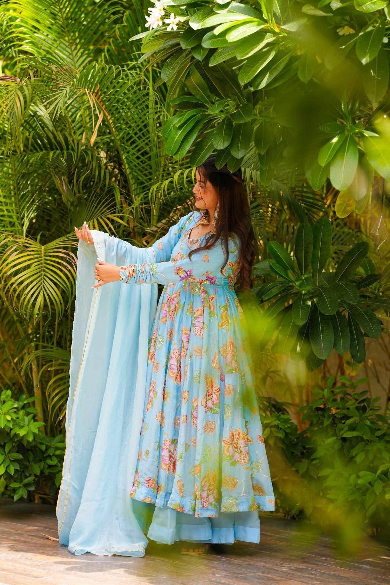 Neelaya Organza Suit Set