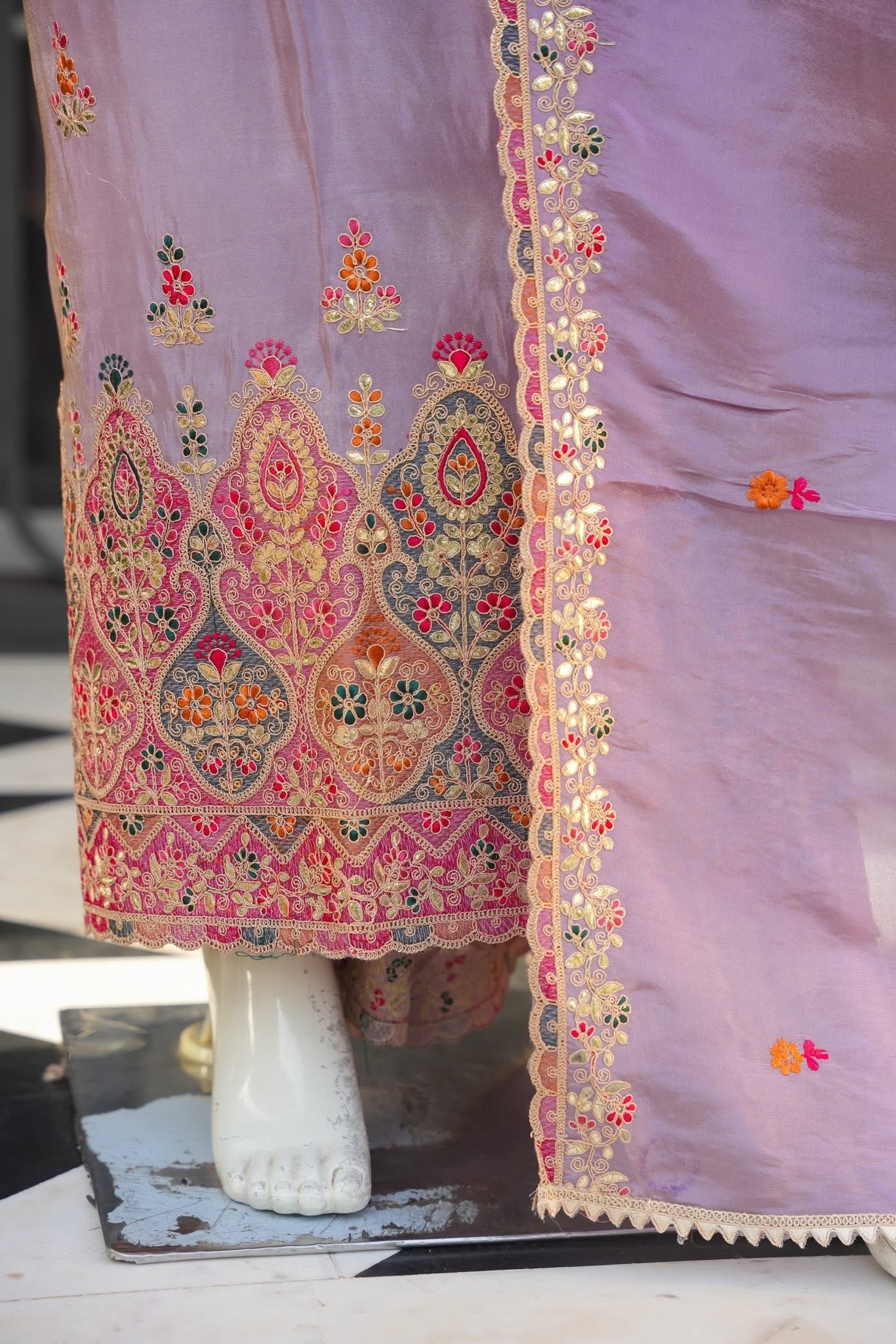 Silken Lilac Unstitched Suit Set