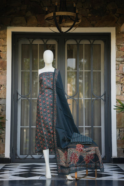 Raavi Unstitched Suit Set