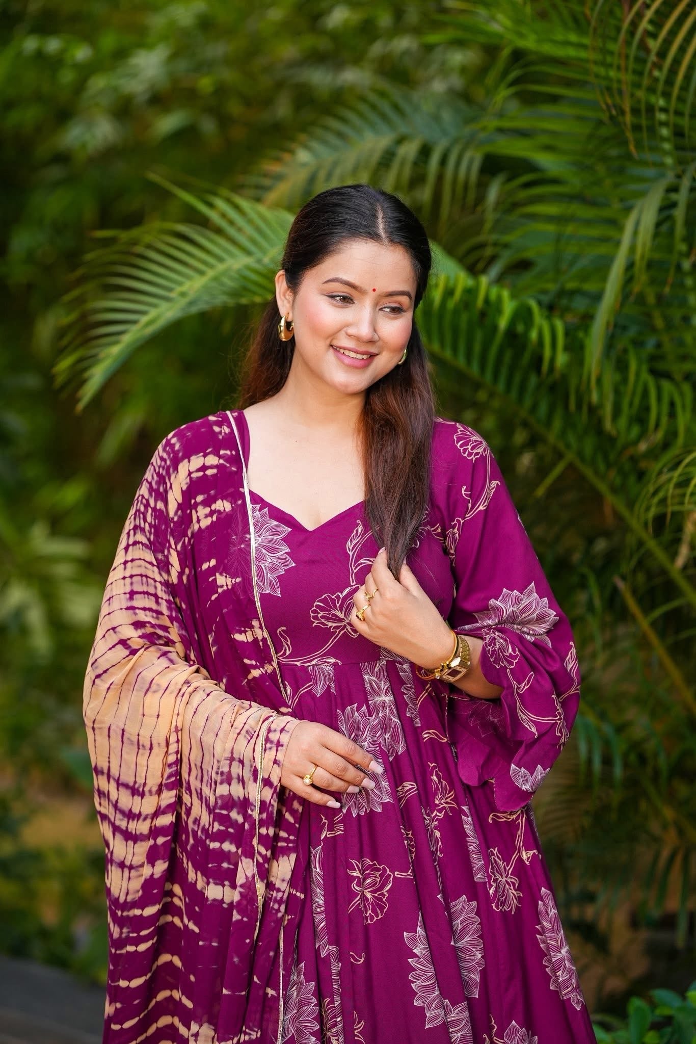 Maaya Scarlet Rayon Suit Set