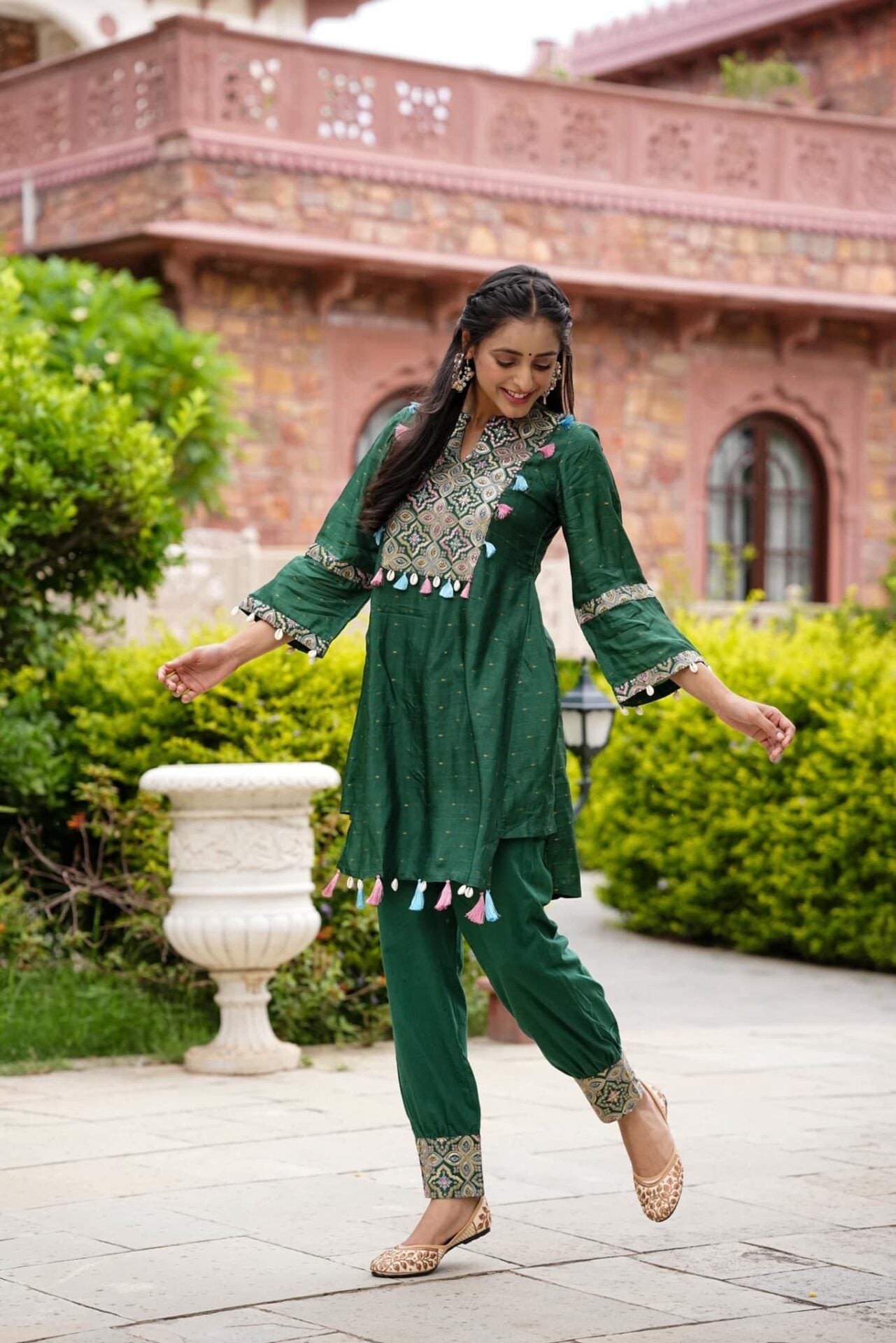 NETRA GREEN KURTA SET