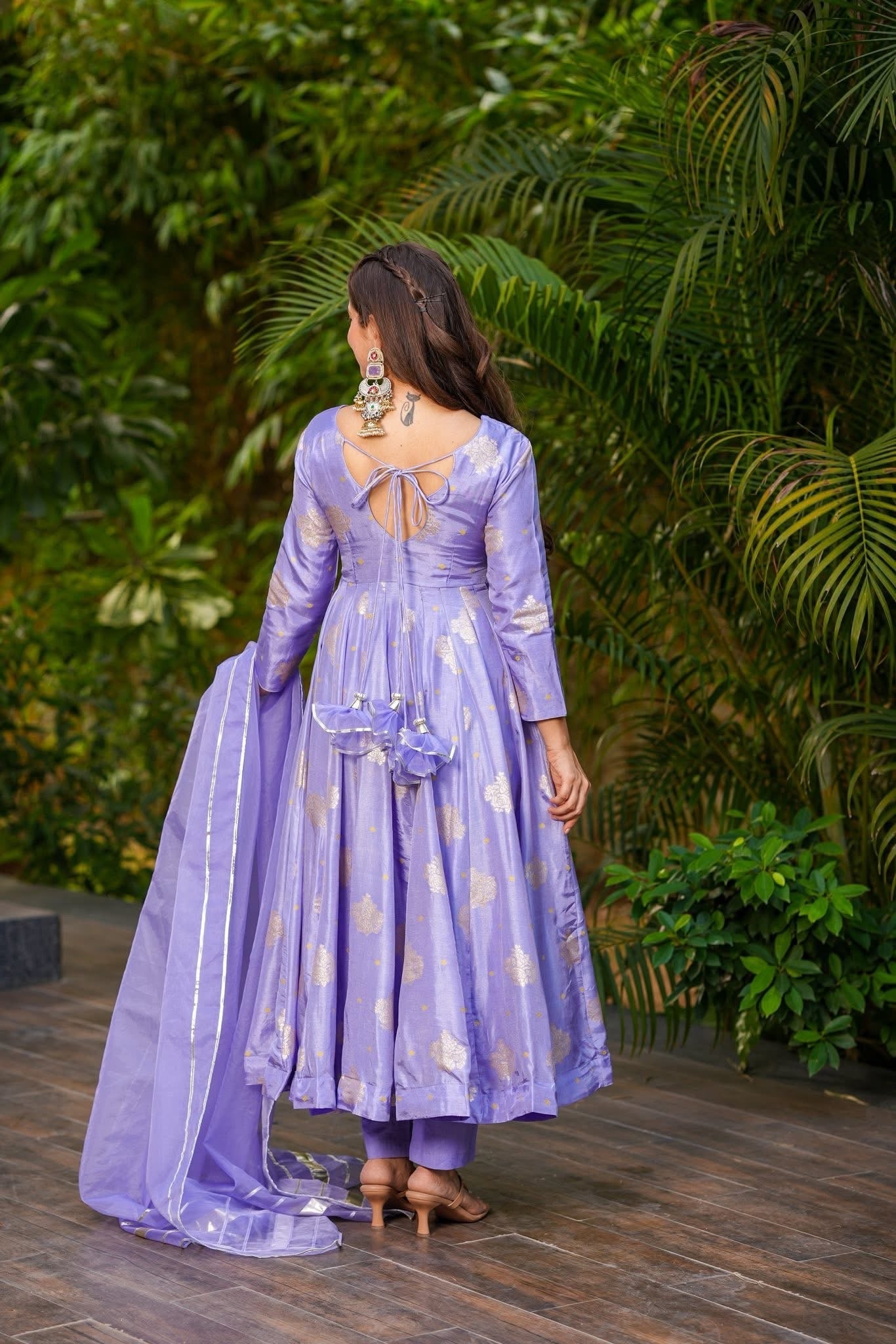 Banafsha Noor Suit Set