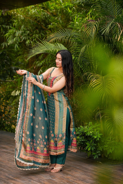 Tealya Cosmos Kurta Set