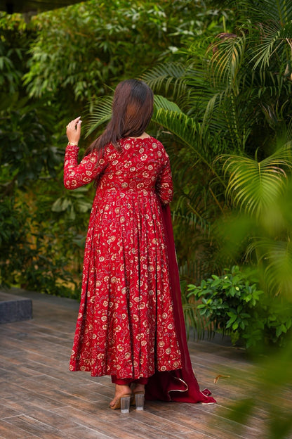 Aredra Rayon Suit Set