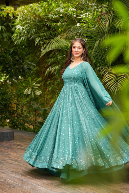 Meeraya Glimmer Maxi Set