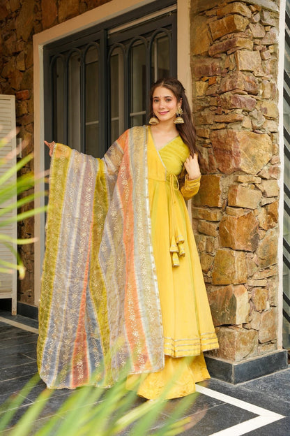 Sunlight Charm Suit Set