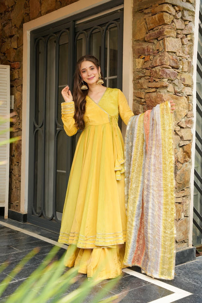 Sunlight Charm Suit Set