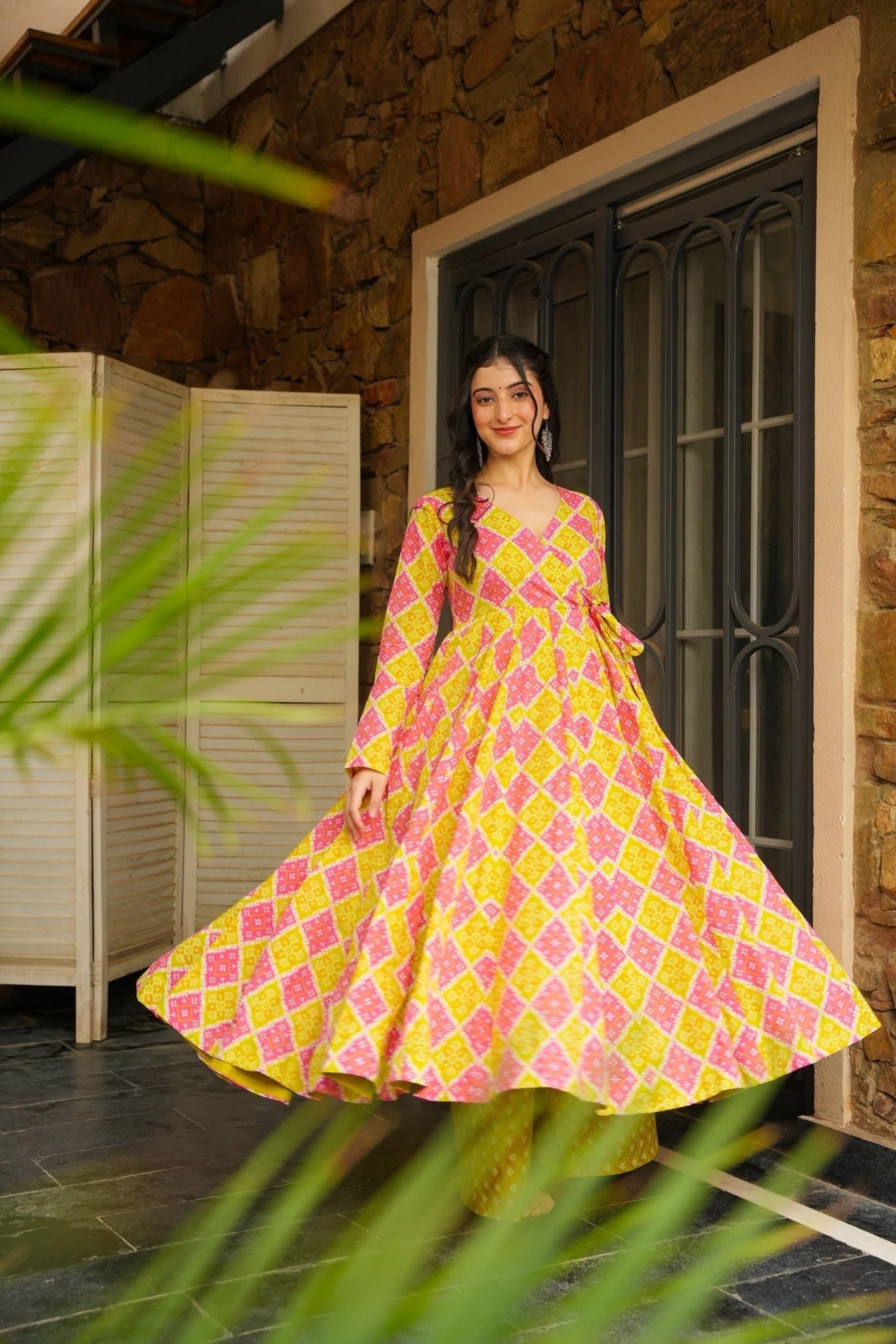 Rozana Pop Kurta Palazzo Set