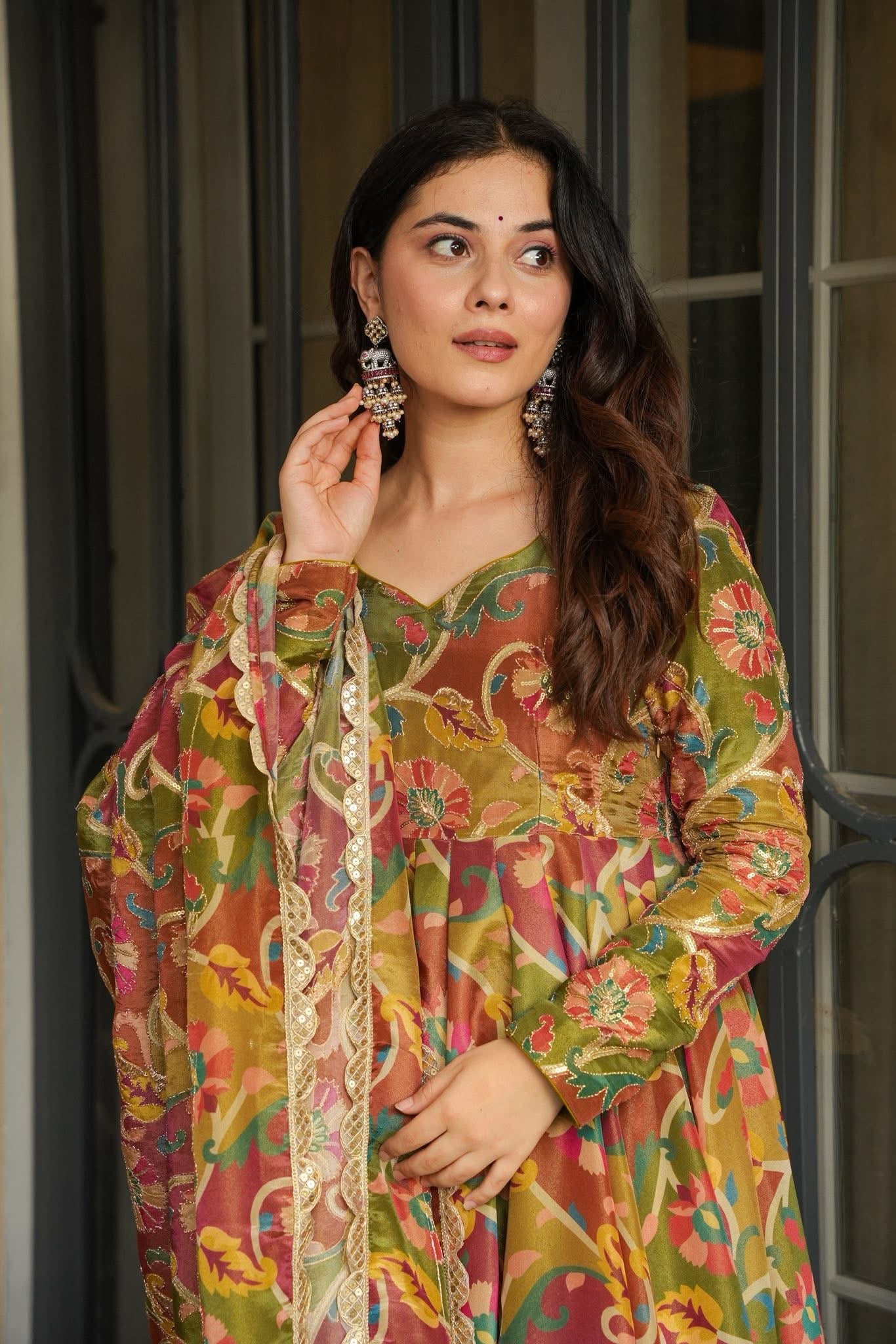 Rang Baaghi Suit Set