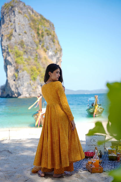 Izumi cotton Angarkha set