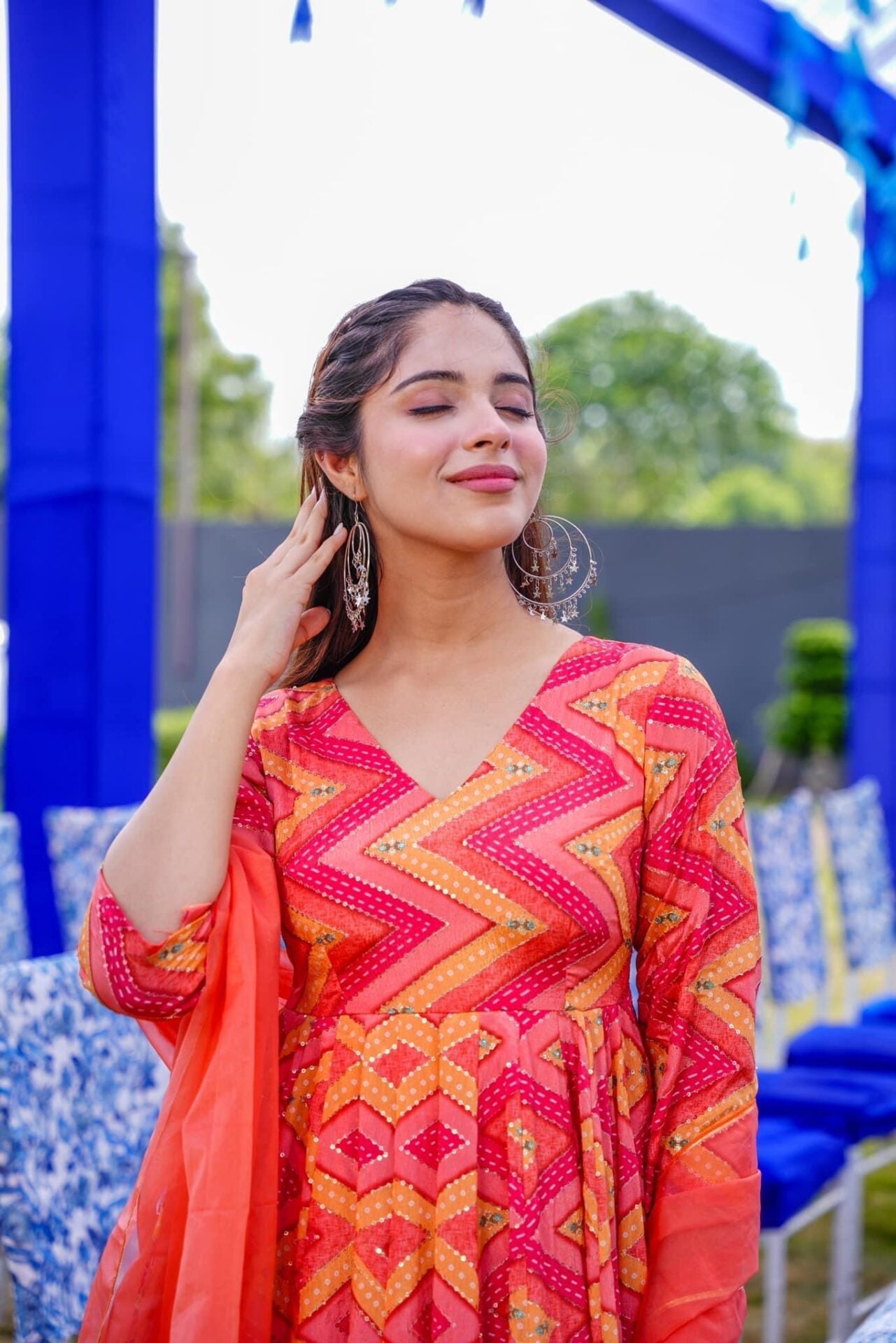 Red Shyla Embroidered Heavy V-Neck Maxi Set