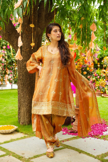 Tausiqat Dhoti Kurta Set