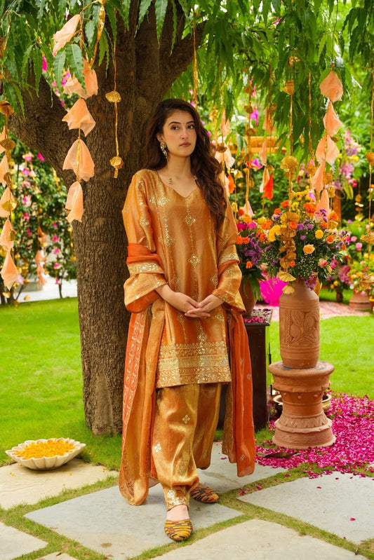 Tausiqat Dhoti Kurta Set