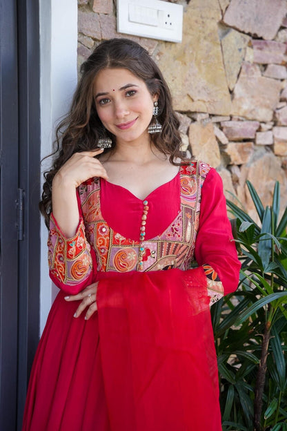 Adhira Crepe Suit Set