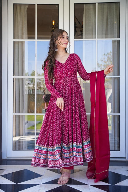 Sabrina georgette embroidered suit set