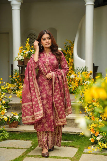 Mahnoor Printed Cotton Kurta Set