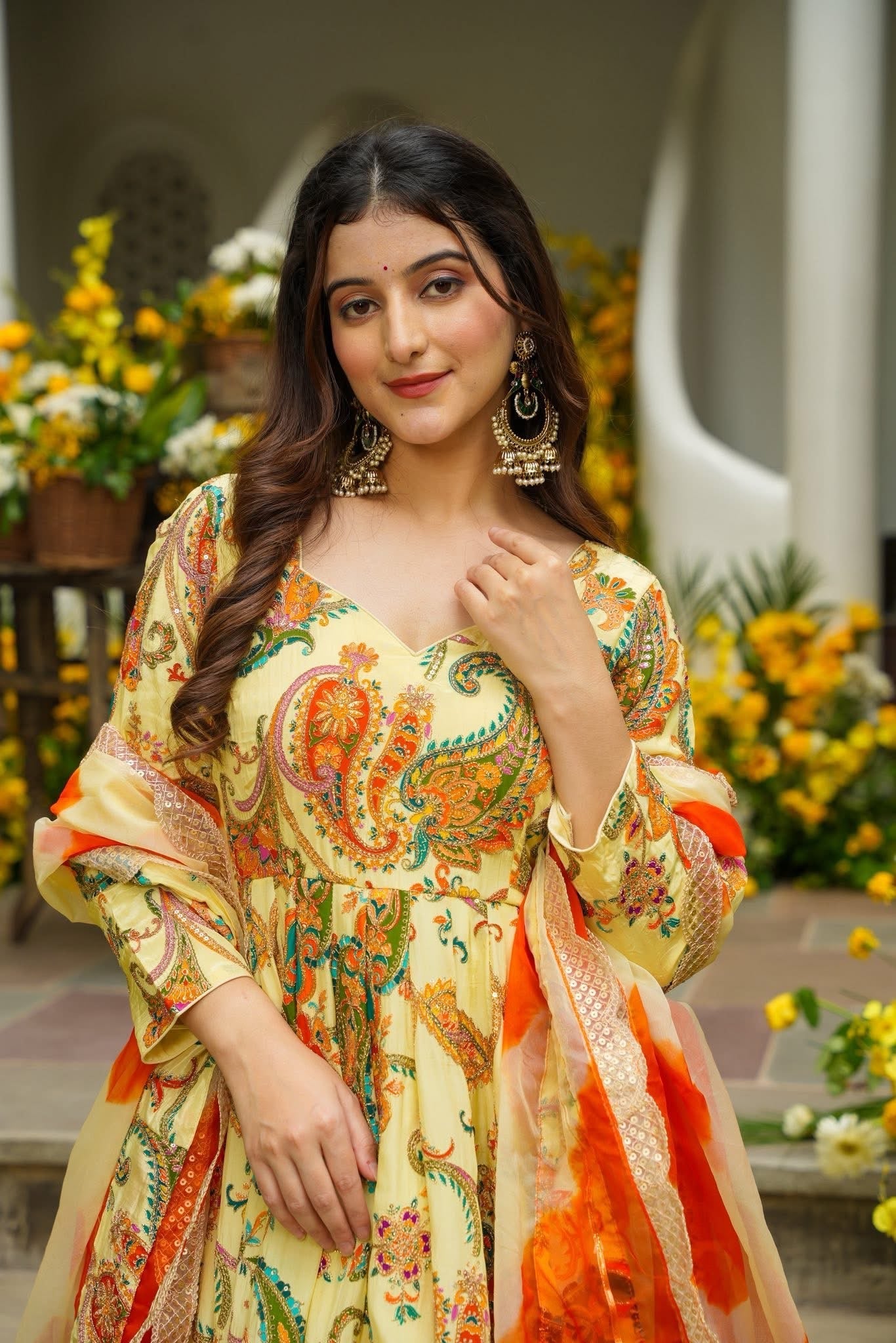 Raajsi Roop Heavy Maxi Set