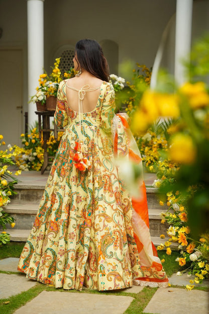 Raajsi Roop Heavy Maxi Set