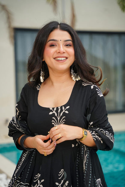 Shadow Mystic Black Cotton Suit Set