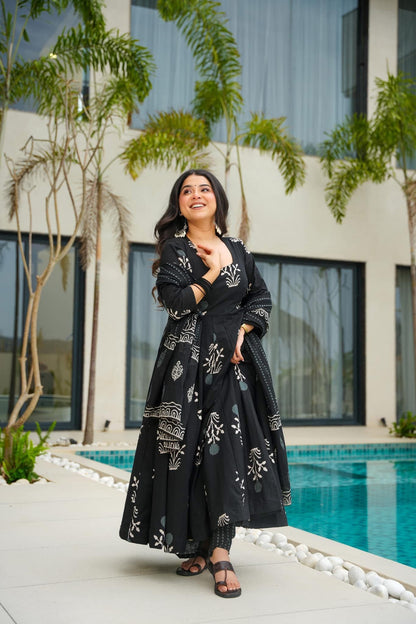 Shadow Mystic Black Cotton Suit Set