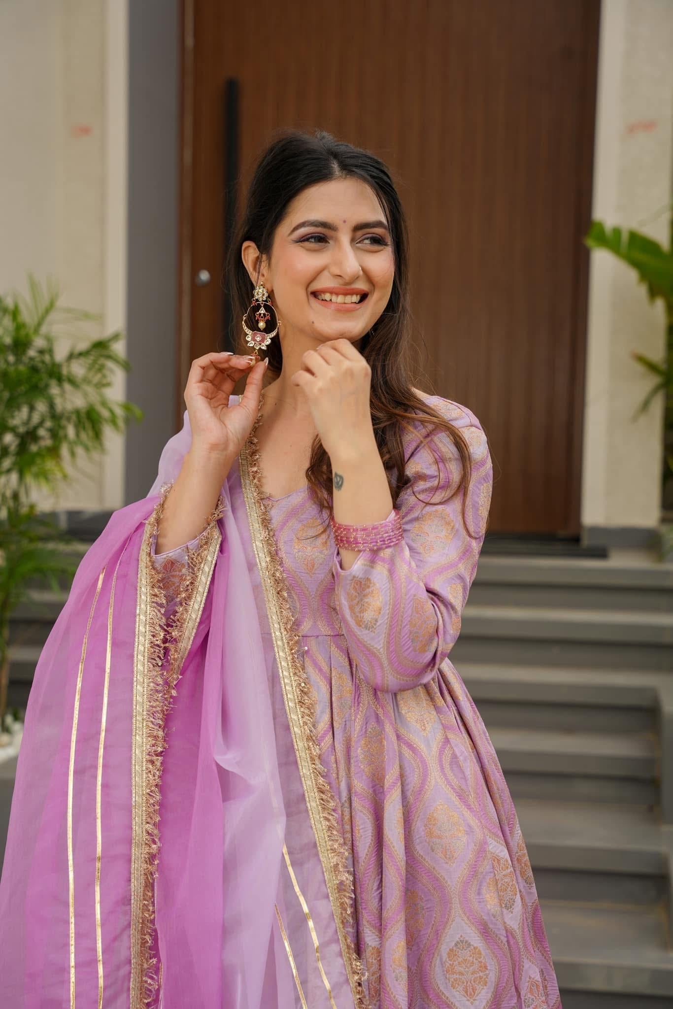 Ruhani Elegance Lavender Suit Set