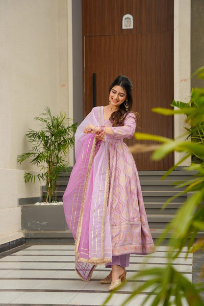 Ruhani Elegance Lavender Suit Set