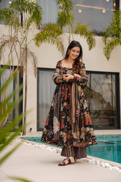 Ebon Flora Black Kurta Set