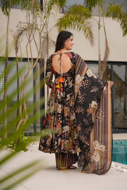 Ebon Flora Black Kurta Set