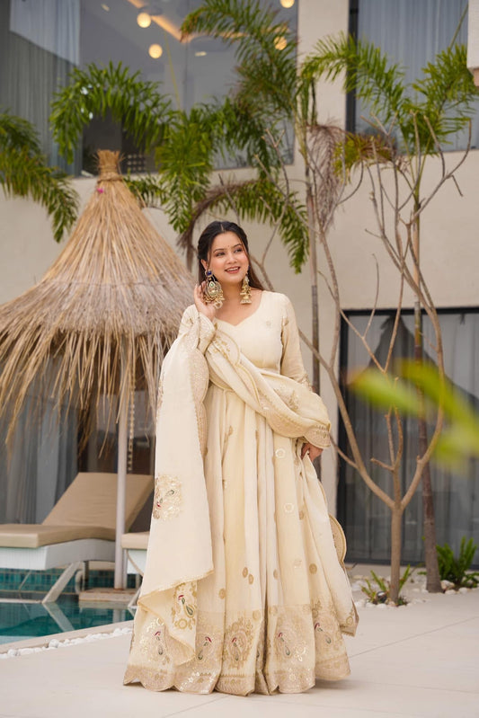 Sitara Glow Heavy Maxi Set