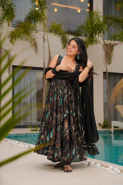 Twilight Mosaic Black Suit Set