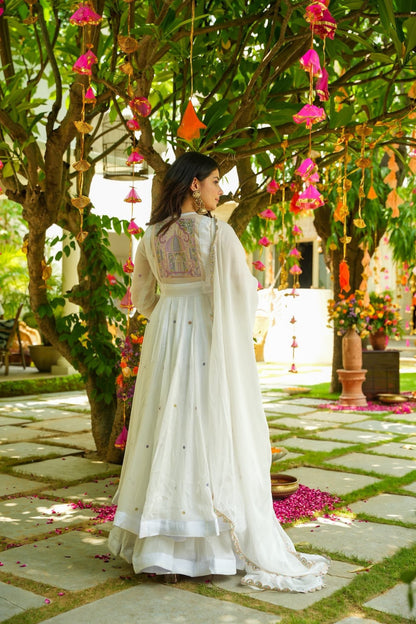 Nivara White Embroidered Organza Anarkali Suit Set