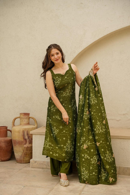 Sol green cosmos kurta set