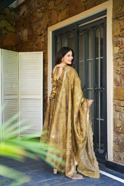 Earthen Grace Cosmos Kurta Set