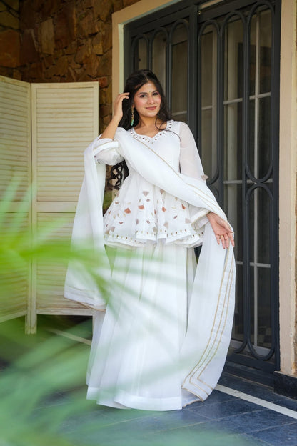 Sneh White Kurta Set